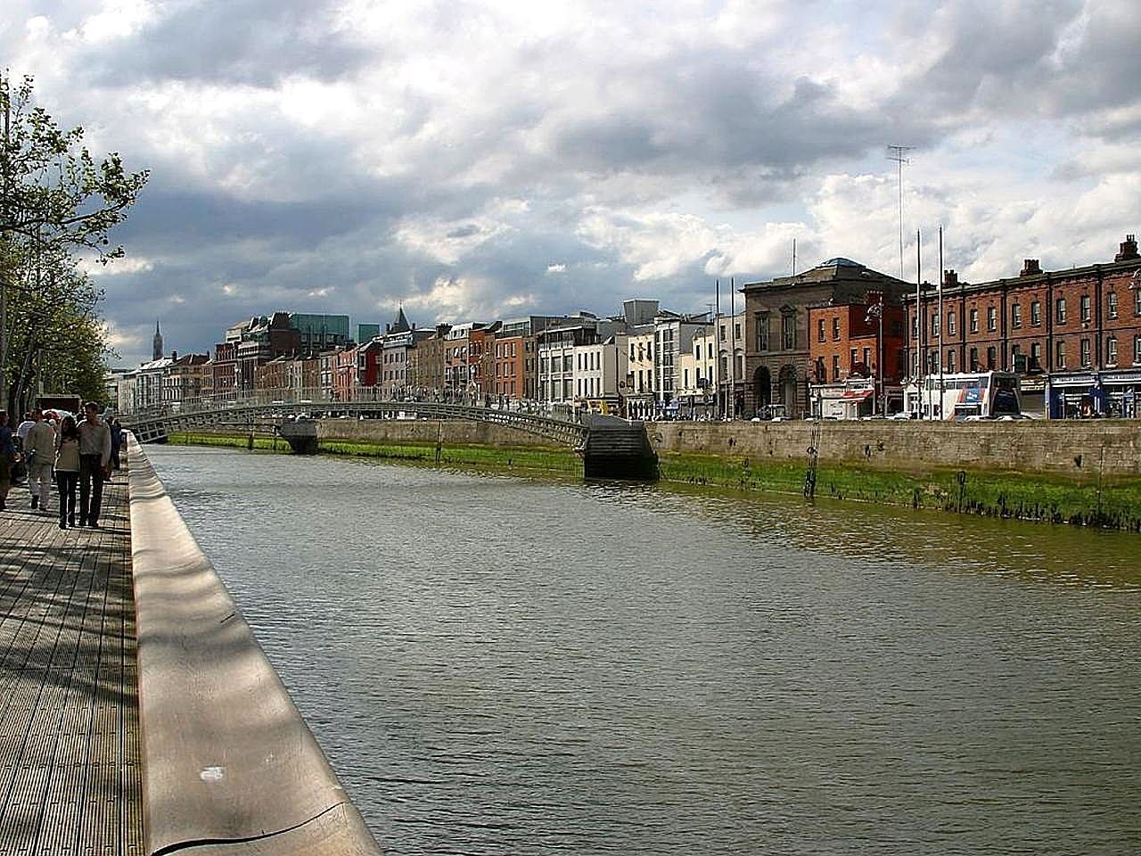 dublin liffy river free photo