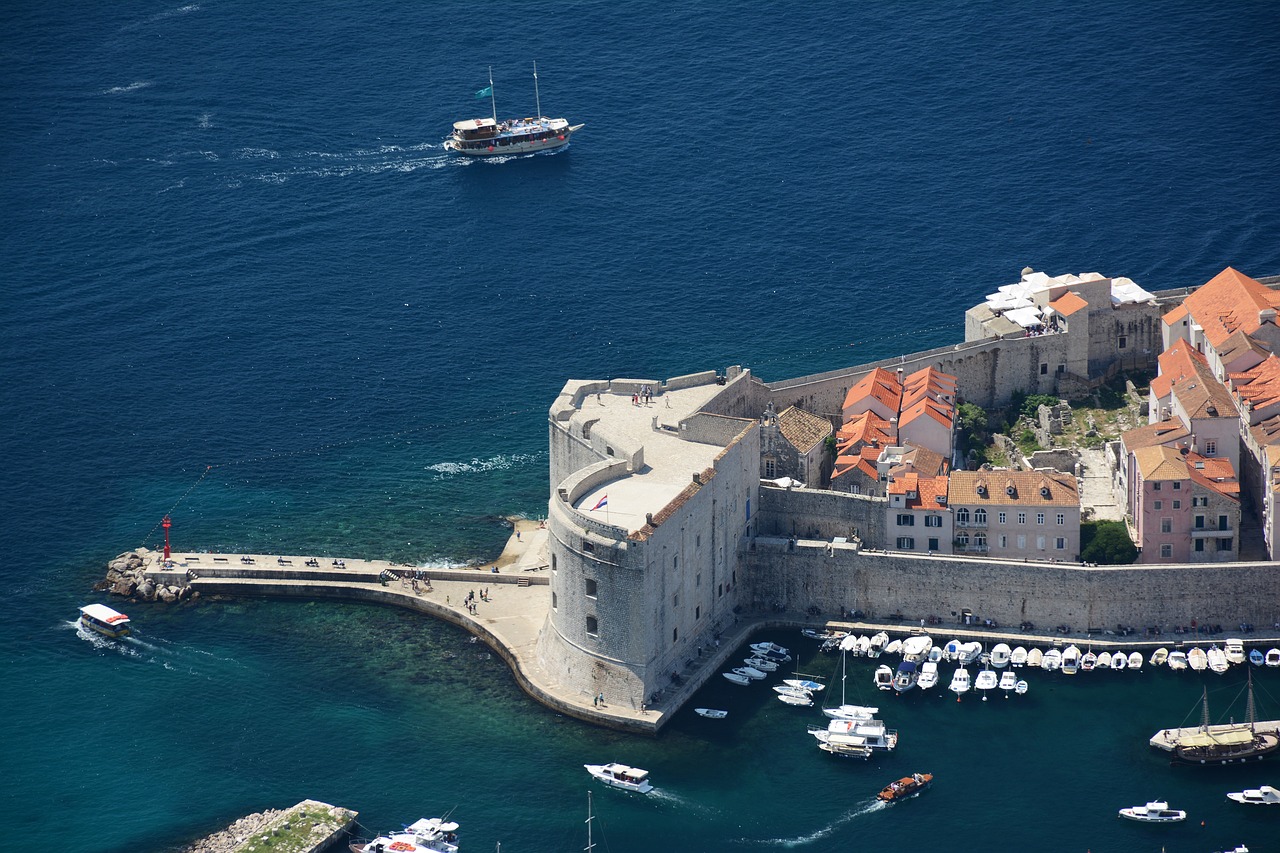 dubrovnik old town tower free photo