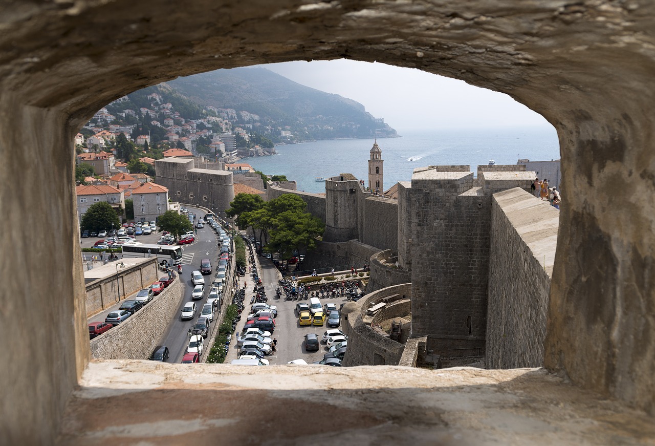 dubrovnik  croatia  wall opening free photo