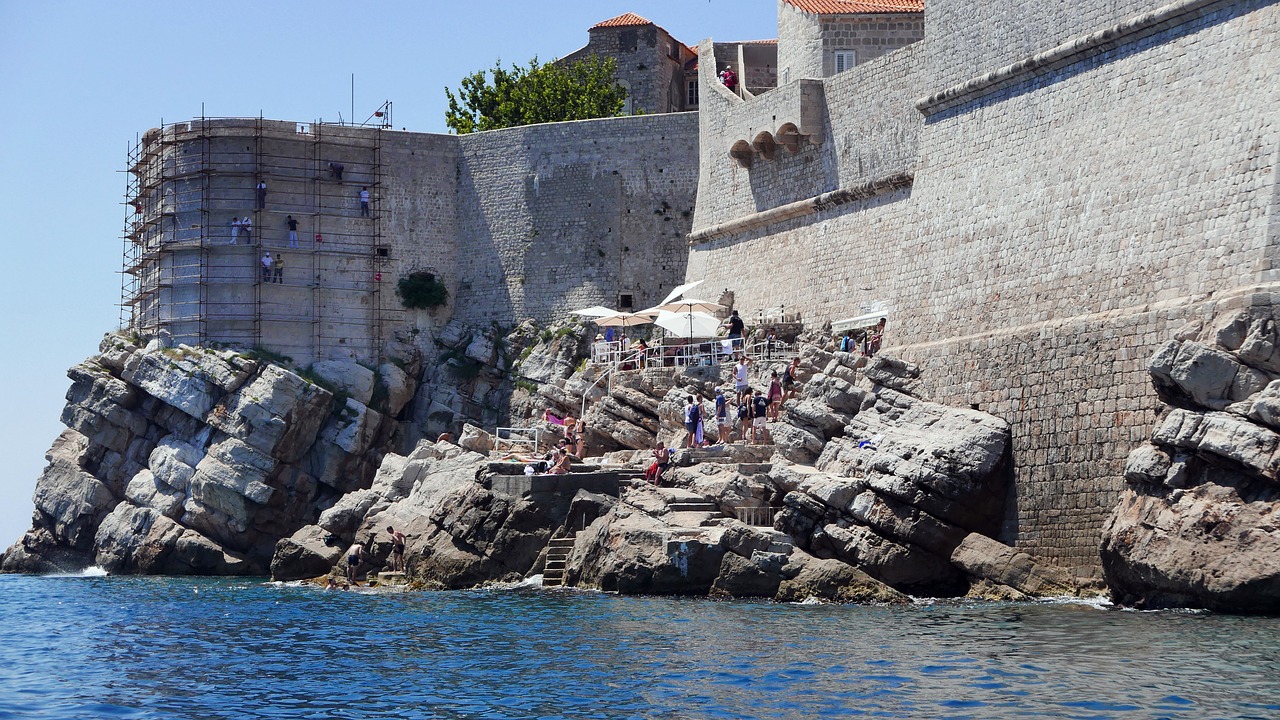 dubrovnik walls rocks free photo