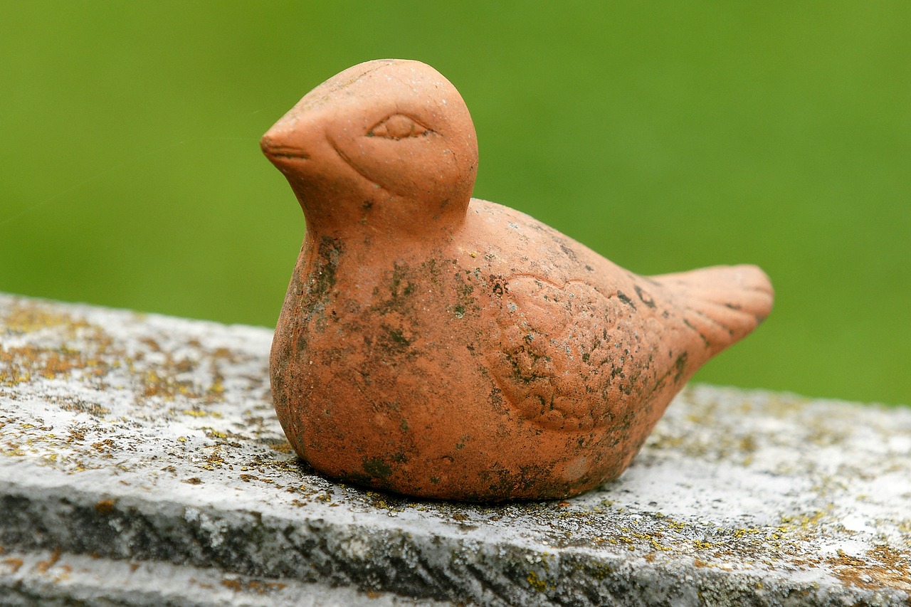 duck decoration statue free photo