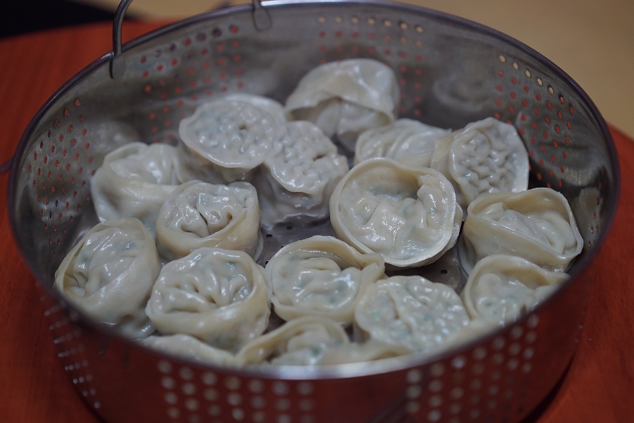 dumplings steamer midnight snack free photo