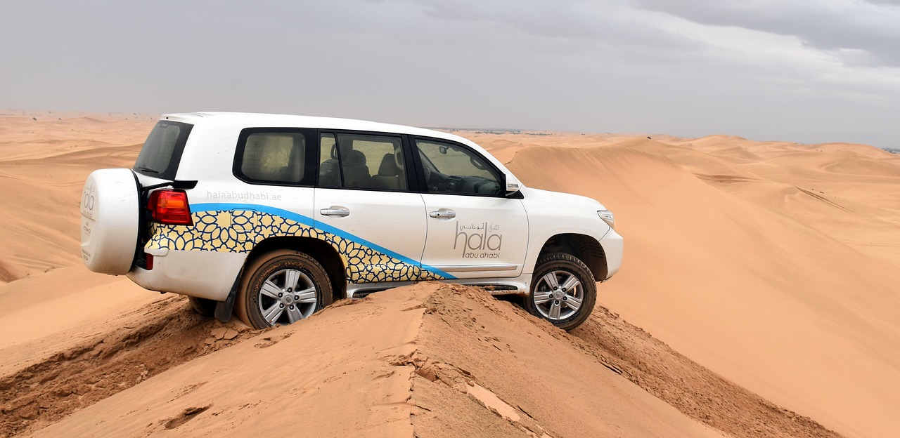 dune safari abhu dhabi free photo