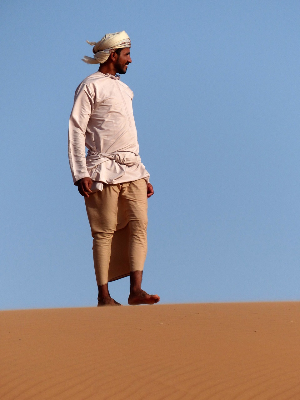 dune  sand  man free photo