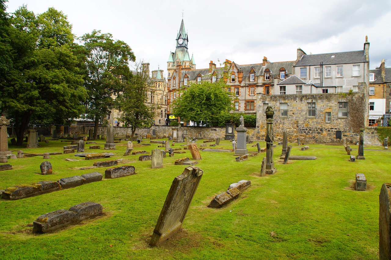 dunfermline  scotland  cemetery free photo