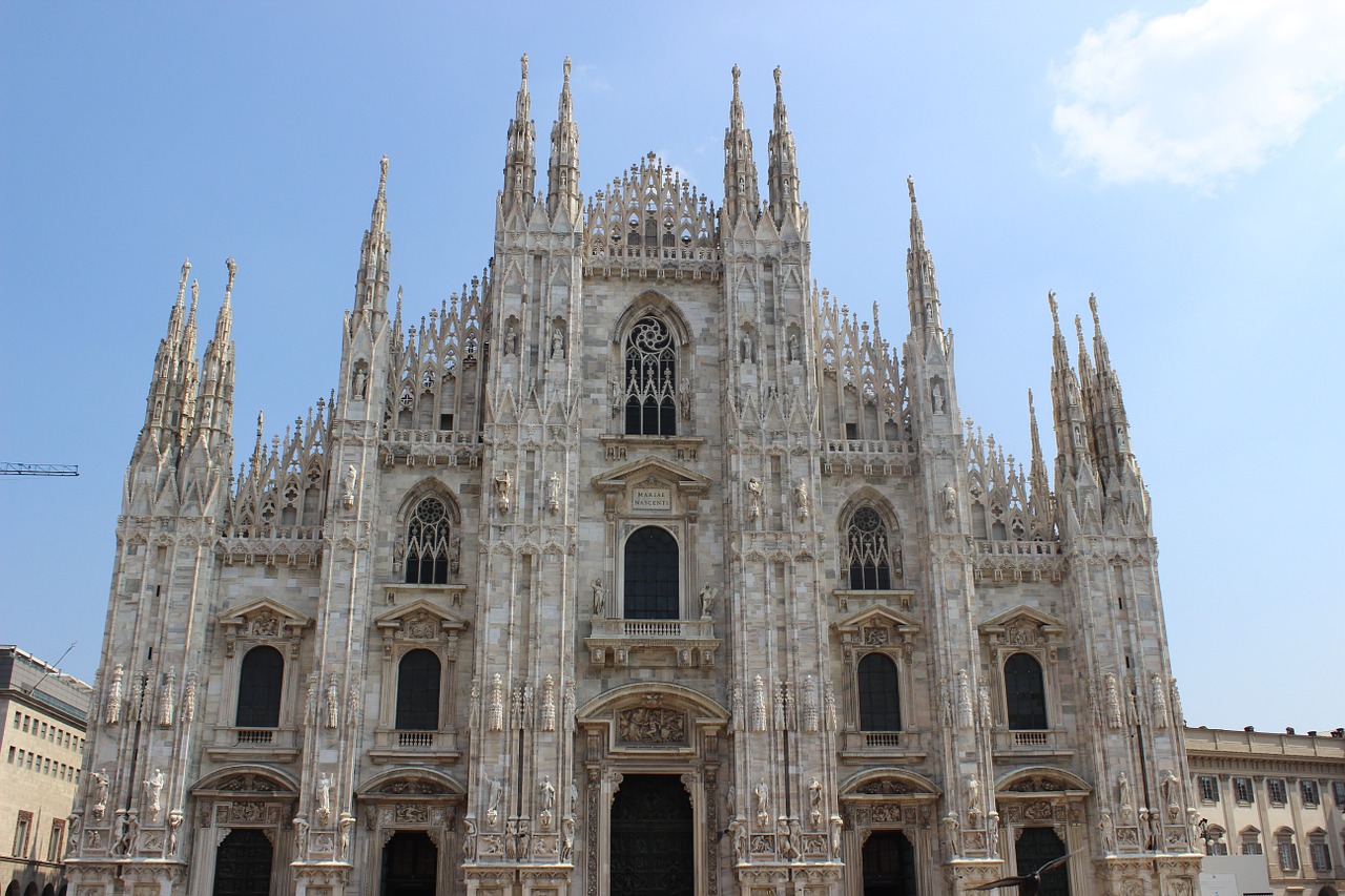 duomo milan italy free photo