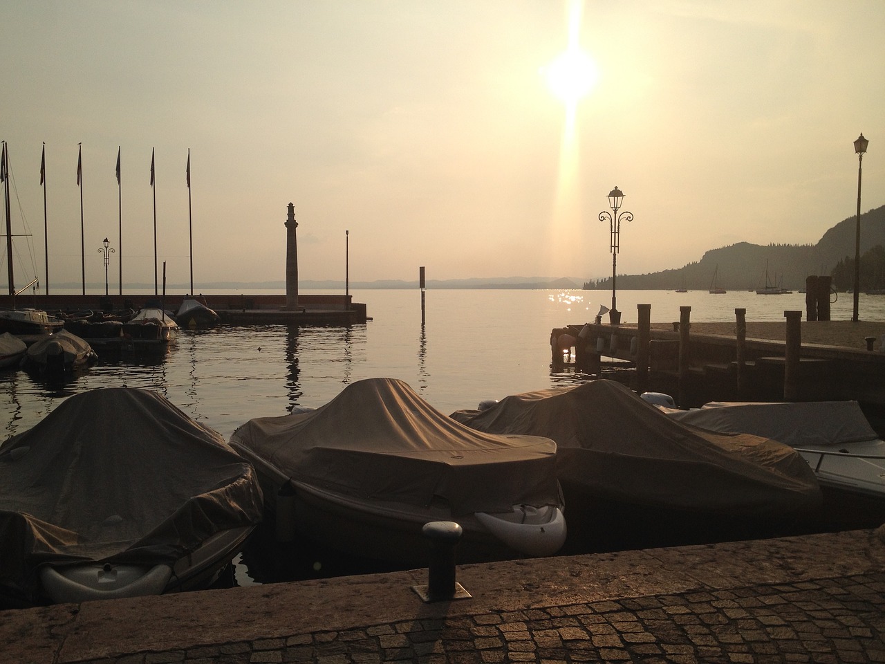 dusk water boats free photo