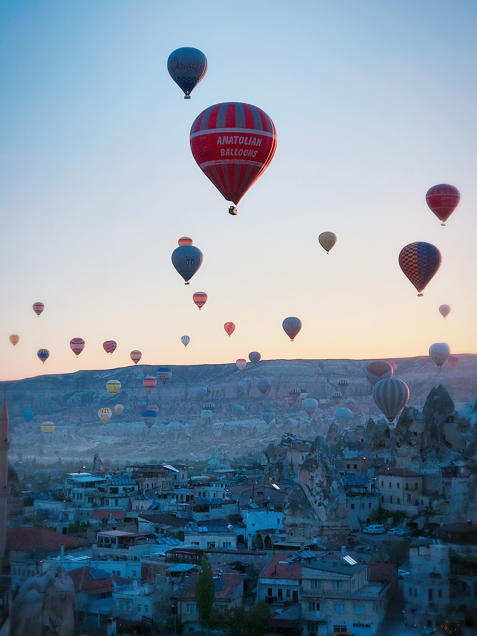 early in the morning cappadocia hot air balloon free photo