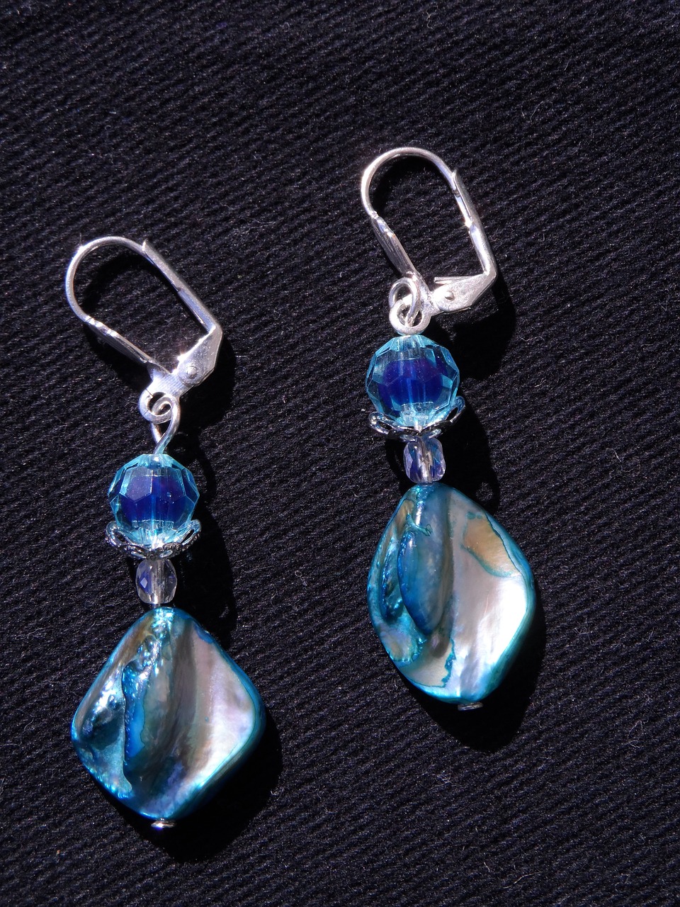 earrings blue beads free photo