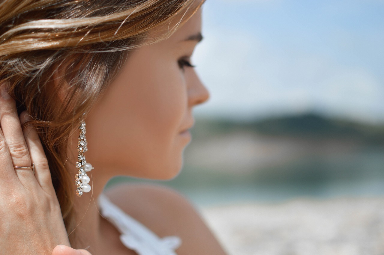 earrings ring fashion free photo