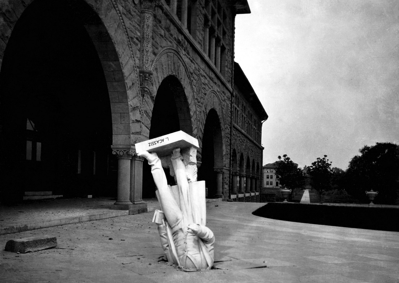 earthquake louis agassiz statue free photo