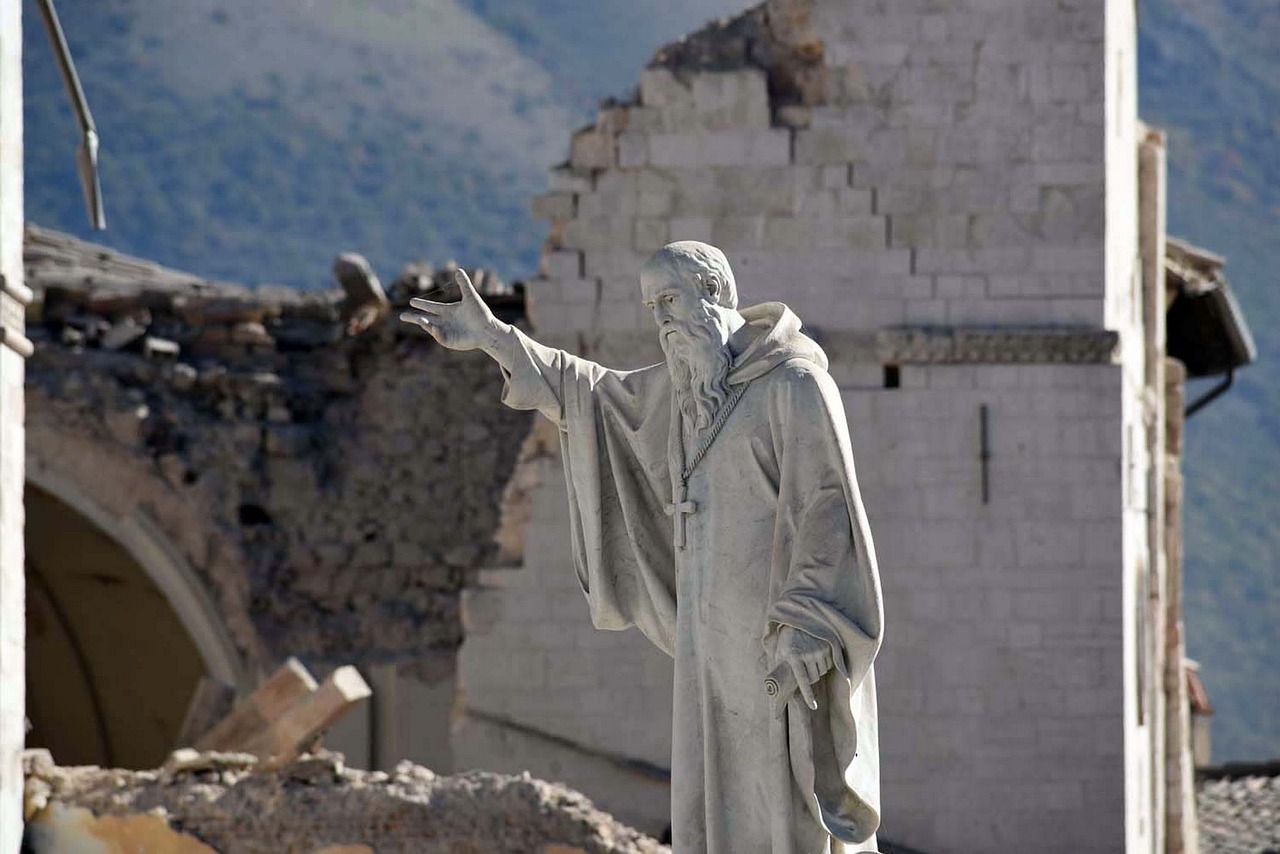 earthquake norcia earthquake italy earthquake free photo