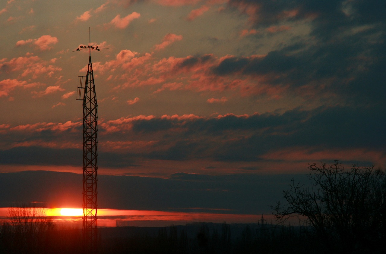 east sun cloud free photo