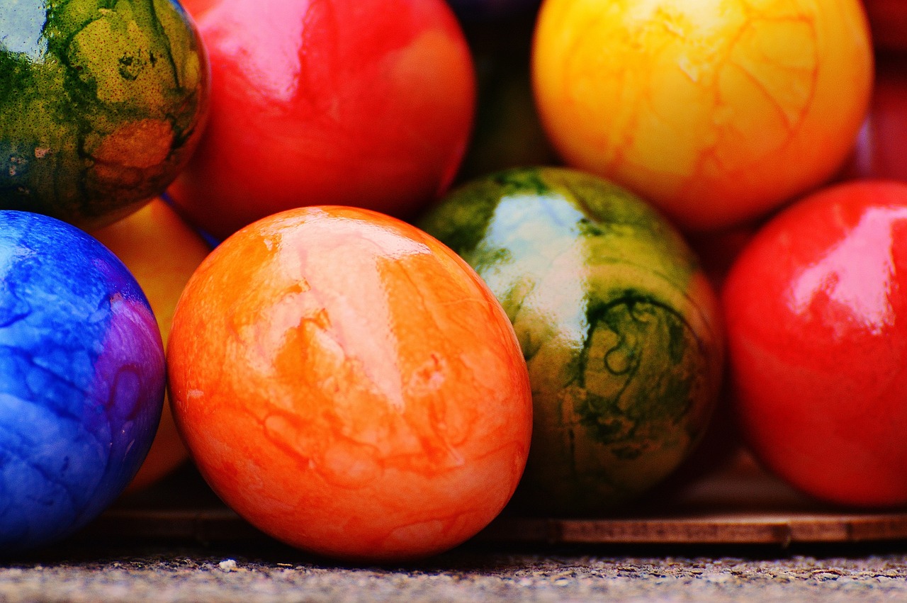 easter easter eggs colorful free photo