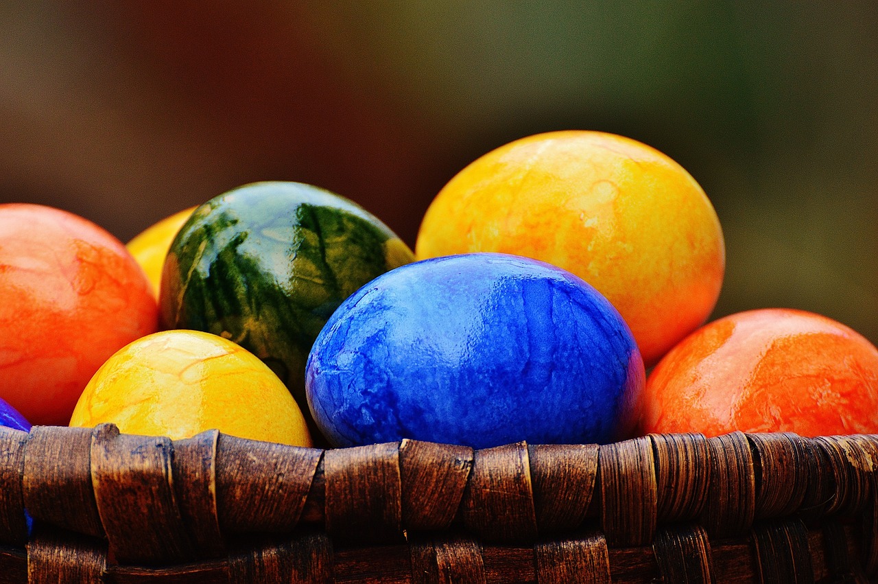 easter easter eggs colorful free photo