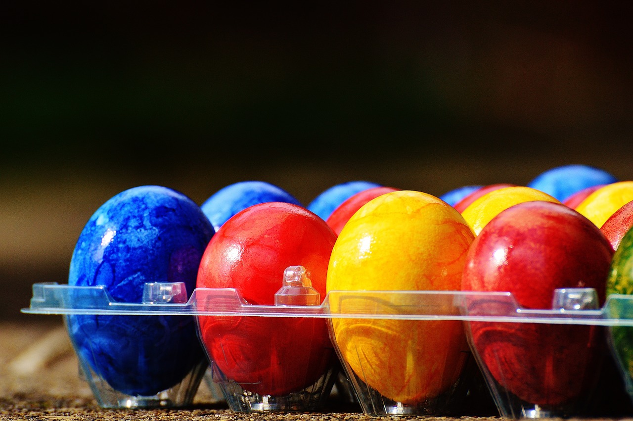 easter easter eggs colorful free photo