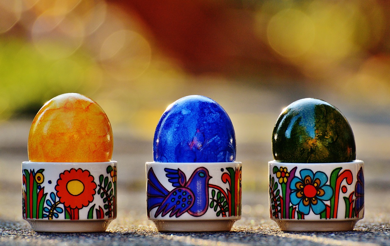 easter easter eggs colorful free photo