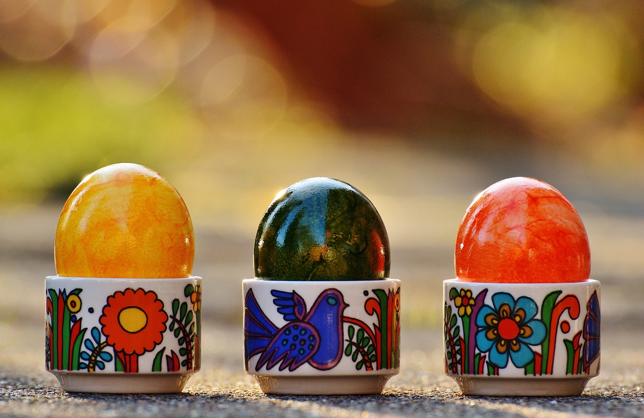 easter easter eggs colorful free photo