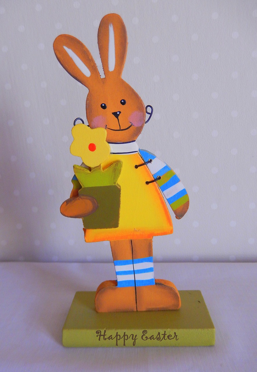 easter easter bunny holzfigur free photo