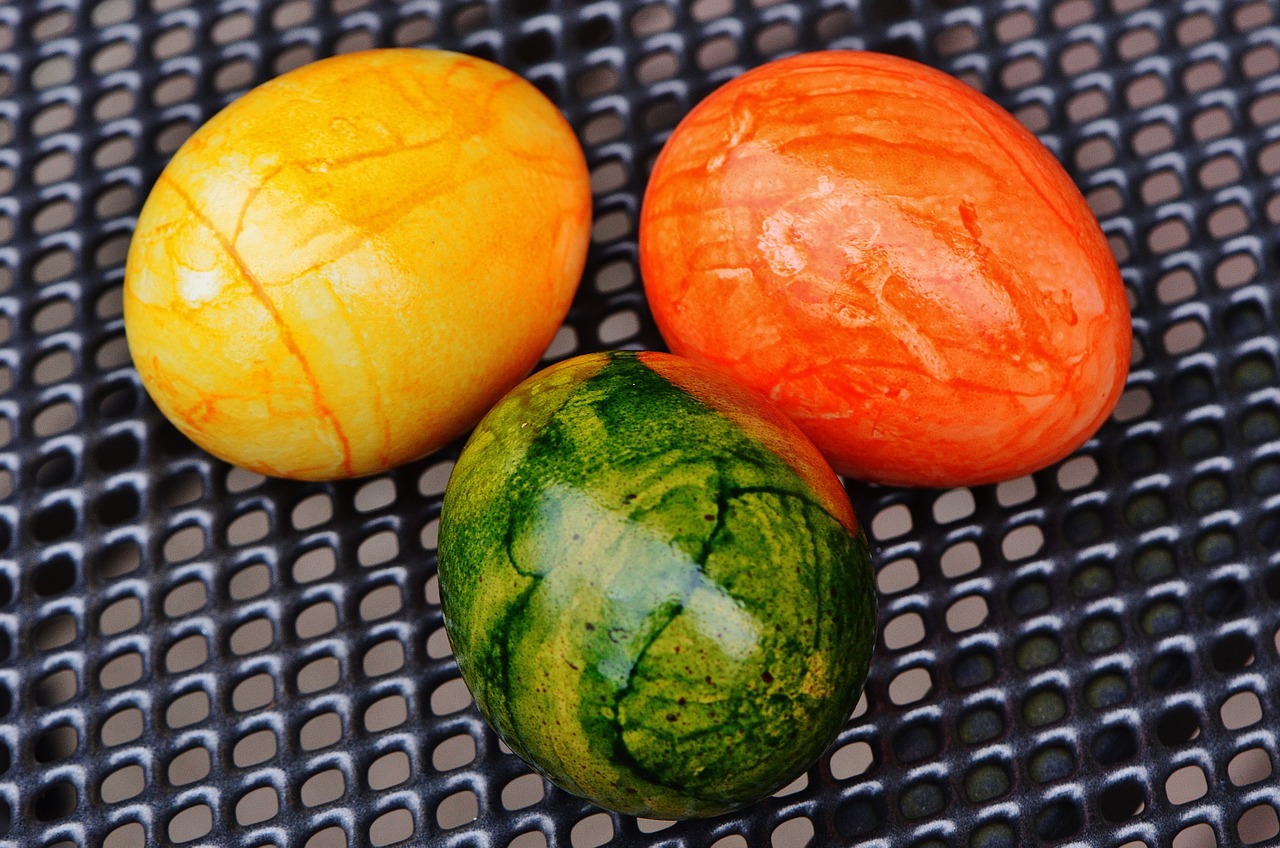 easter easter eggs colorful free photo