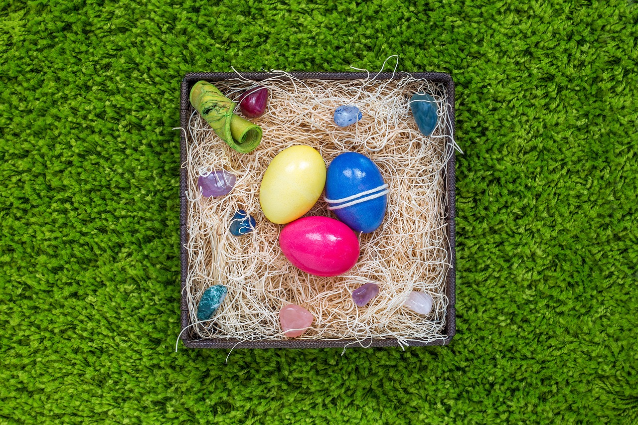 easter eggs easter eggs free photo