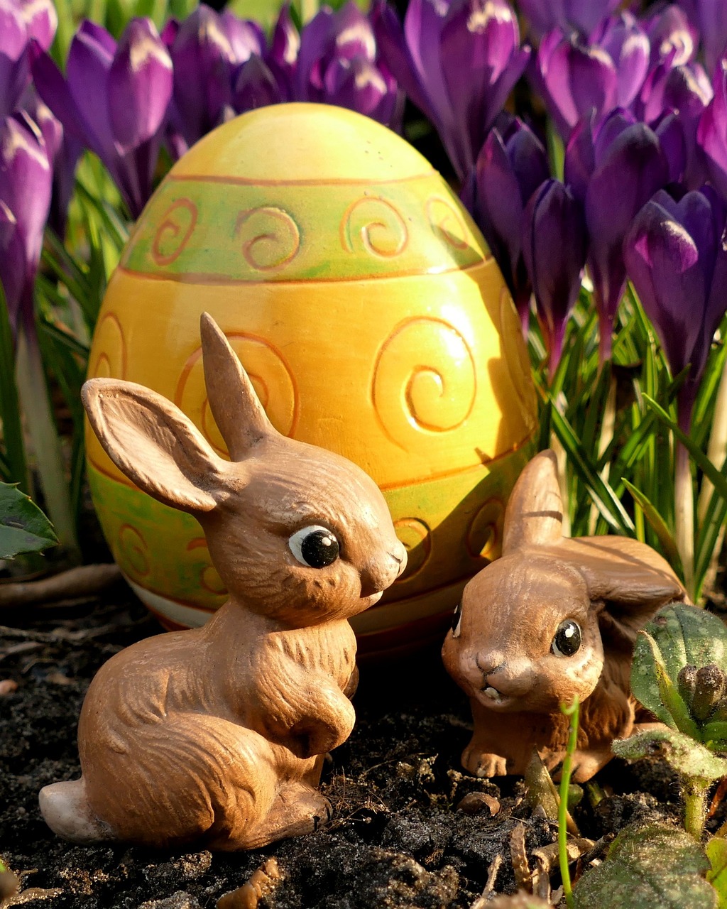 easter easter bunny figures free photo