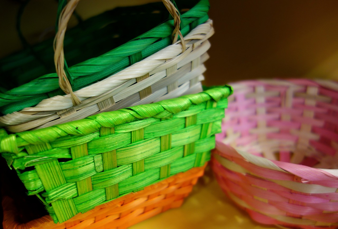 easter easter baskets osterkorb free photo