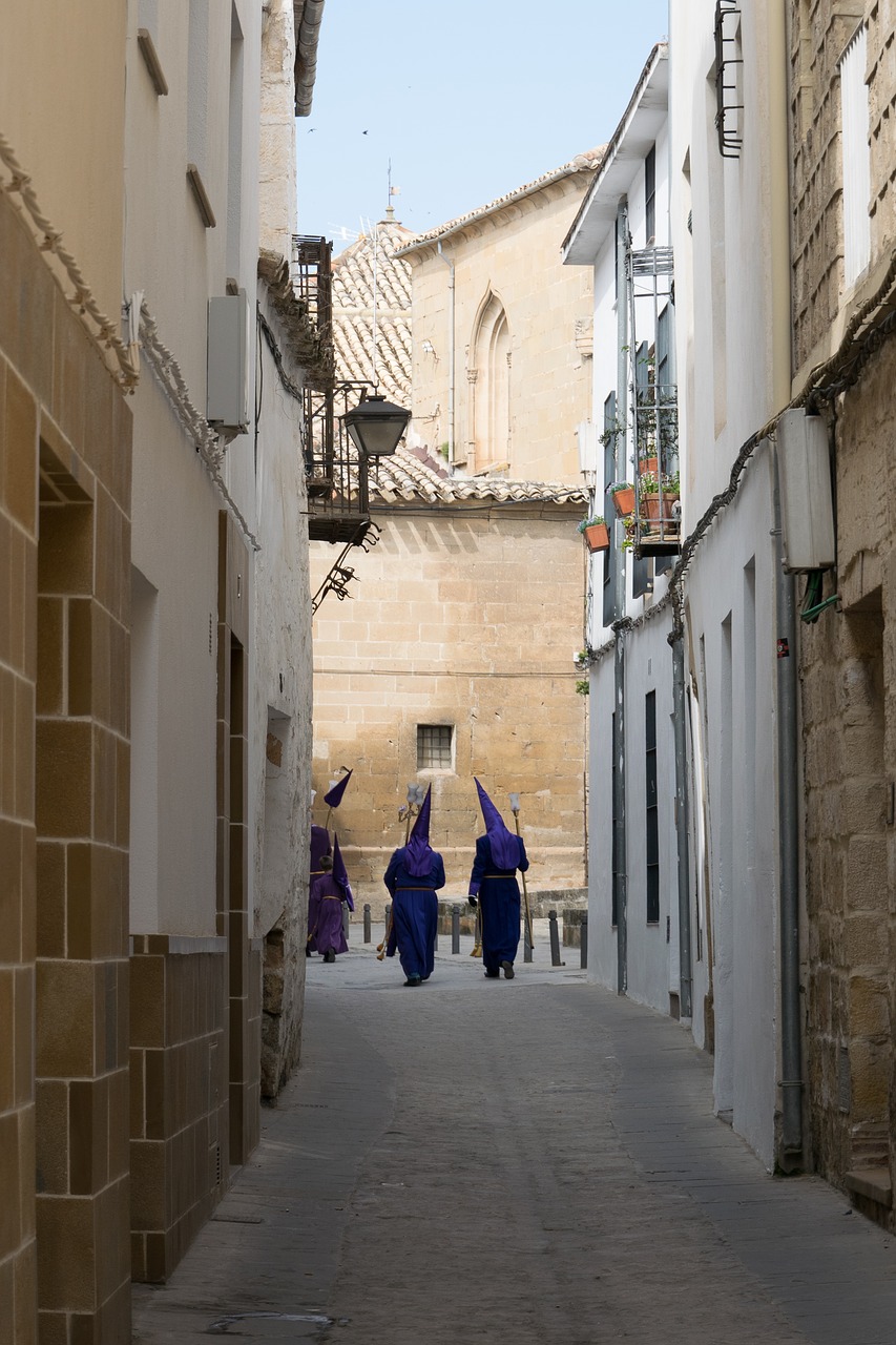 easter ubeda people free photo