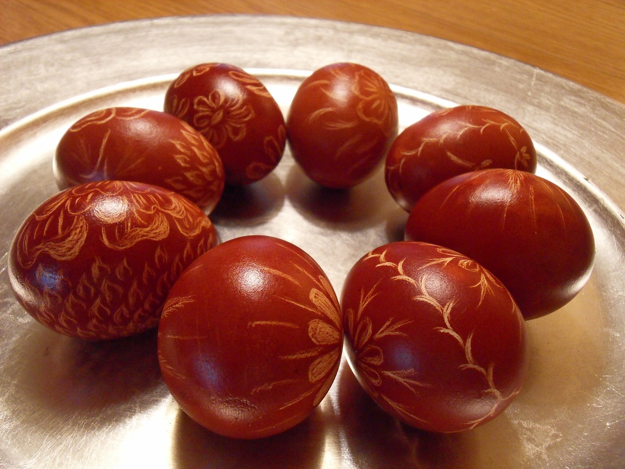 easter eggs red free photo