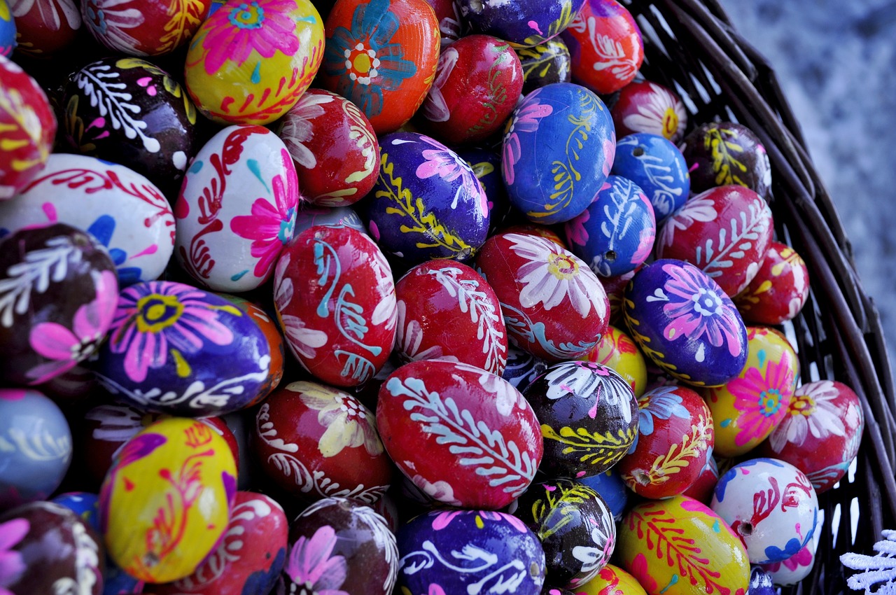 easter easter eggs christmas decoration free photo
