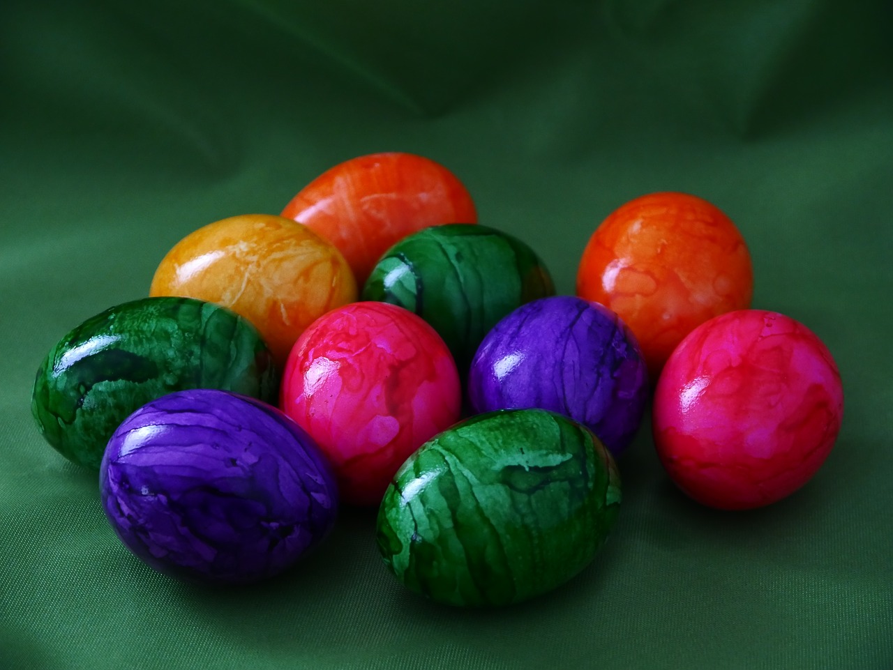 easter  easter eggs  colored free photo