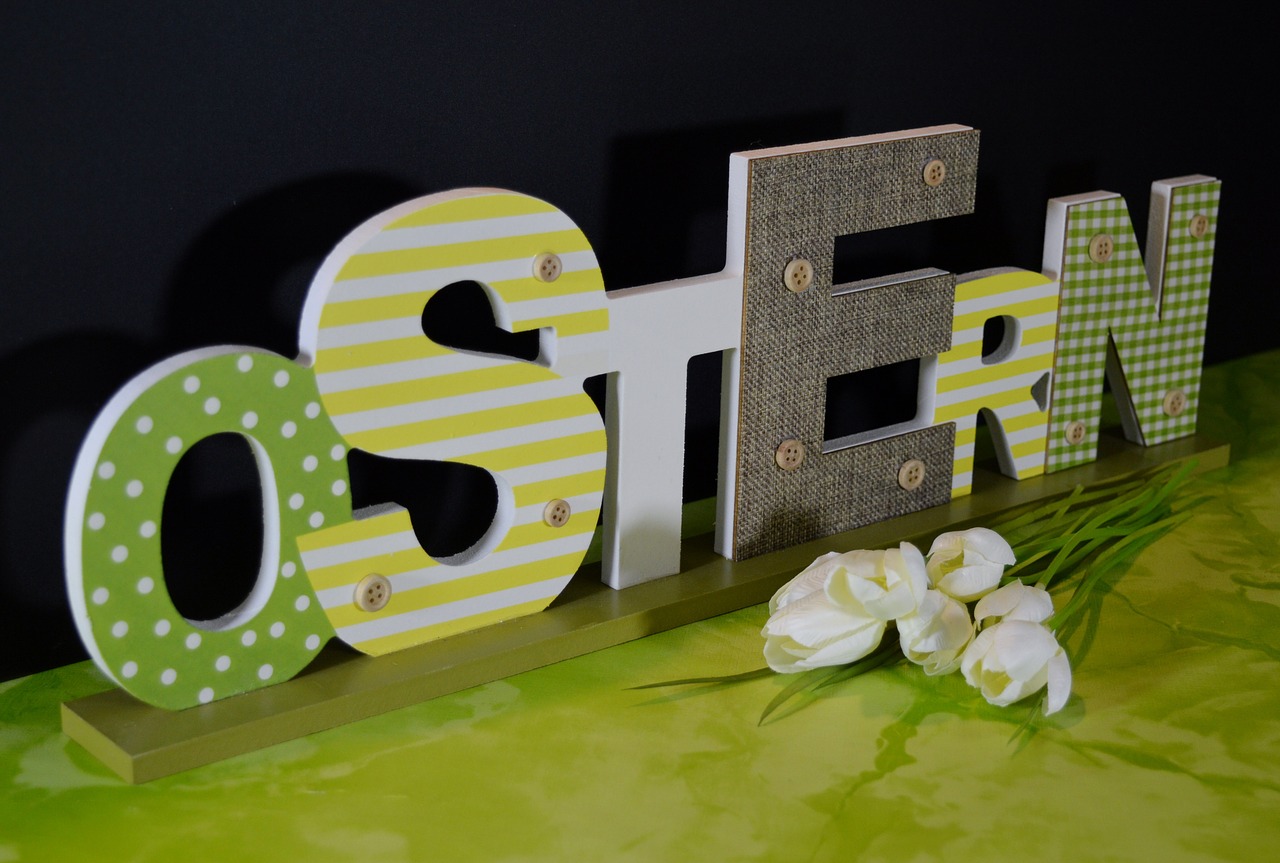 easter decoration font free photo