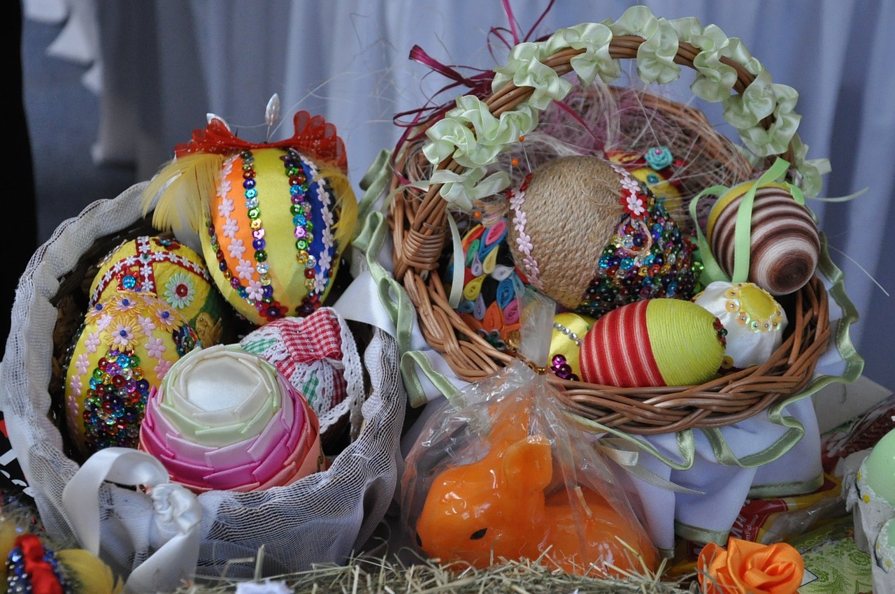 easter handicraft basket free photo