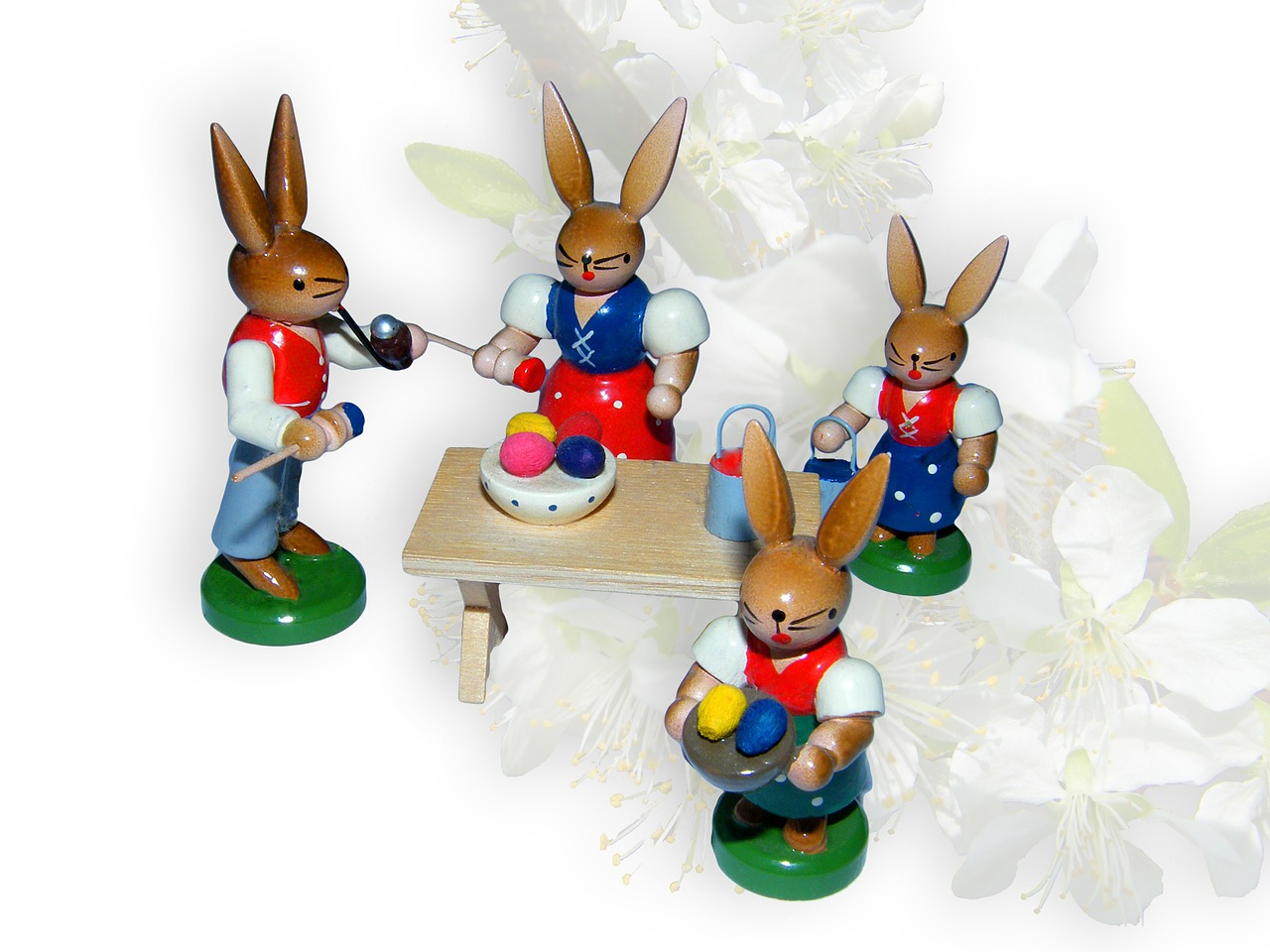 easter bunny figures colorful free photo
