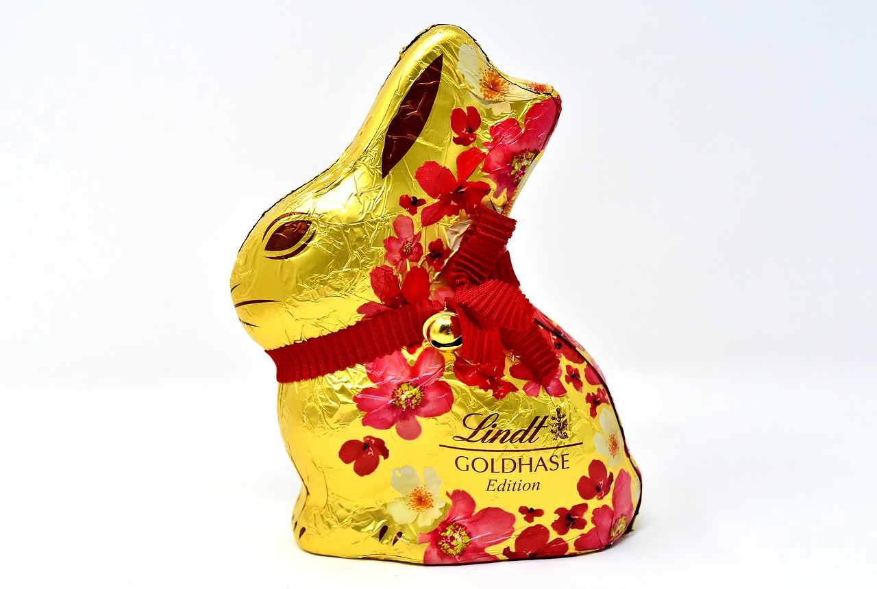 Easter bunny,chocolate,easter,delicious,lindt - free image from needpix.com