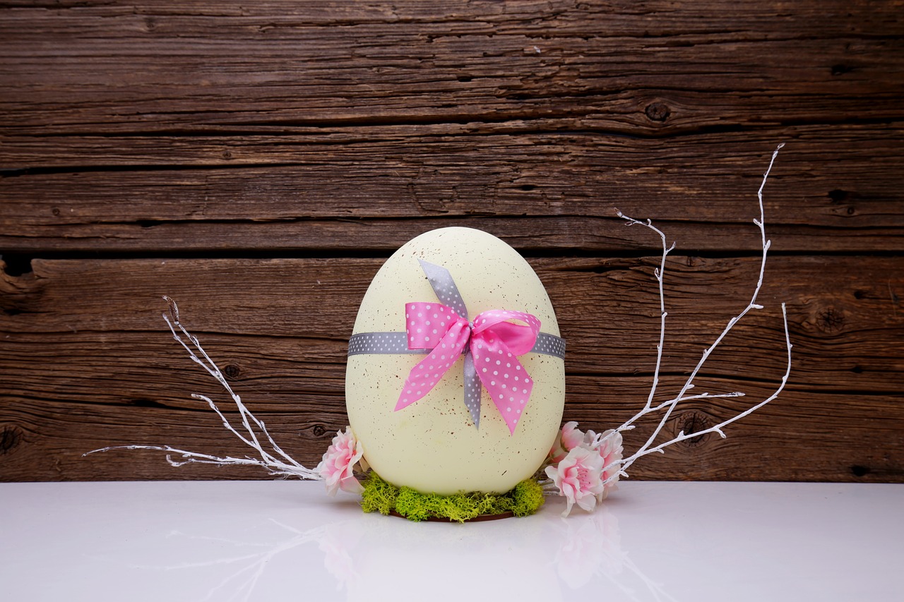 easter egg holidays ornaments free photo