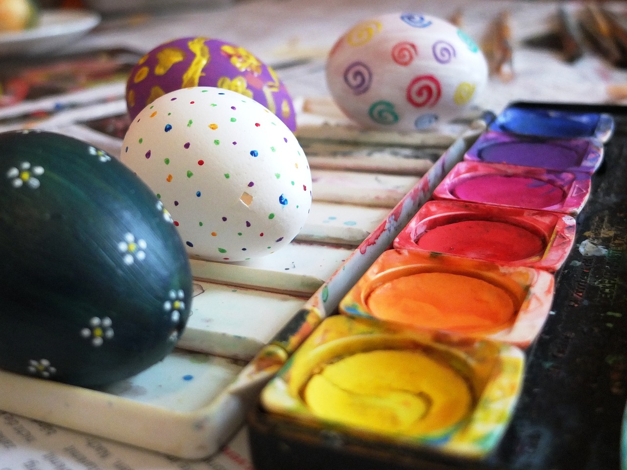 easter egg color paint free photo