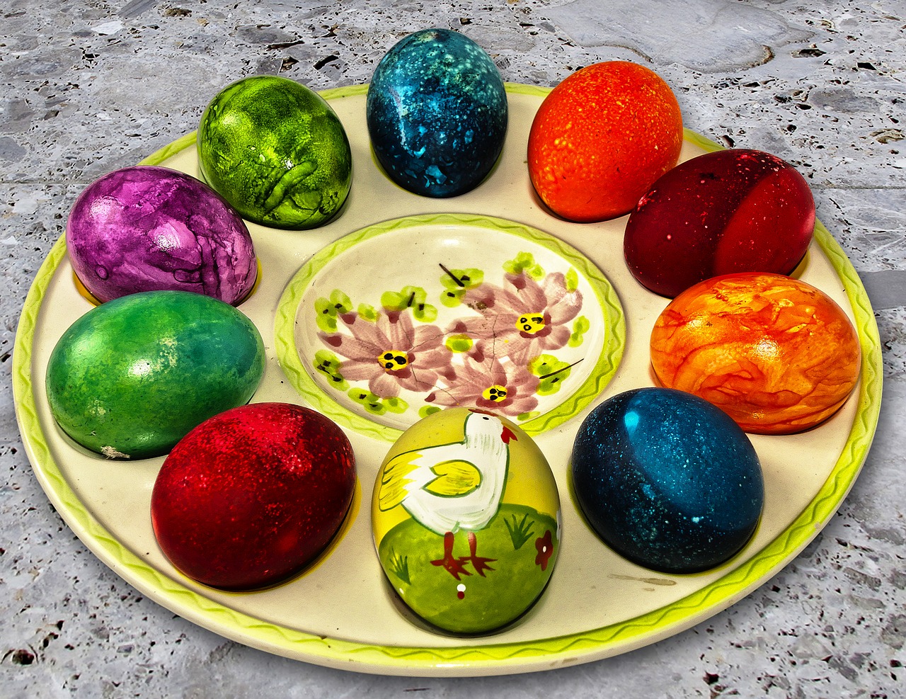 easter plate easter decoration easter eggs free photo