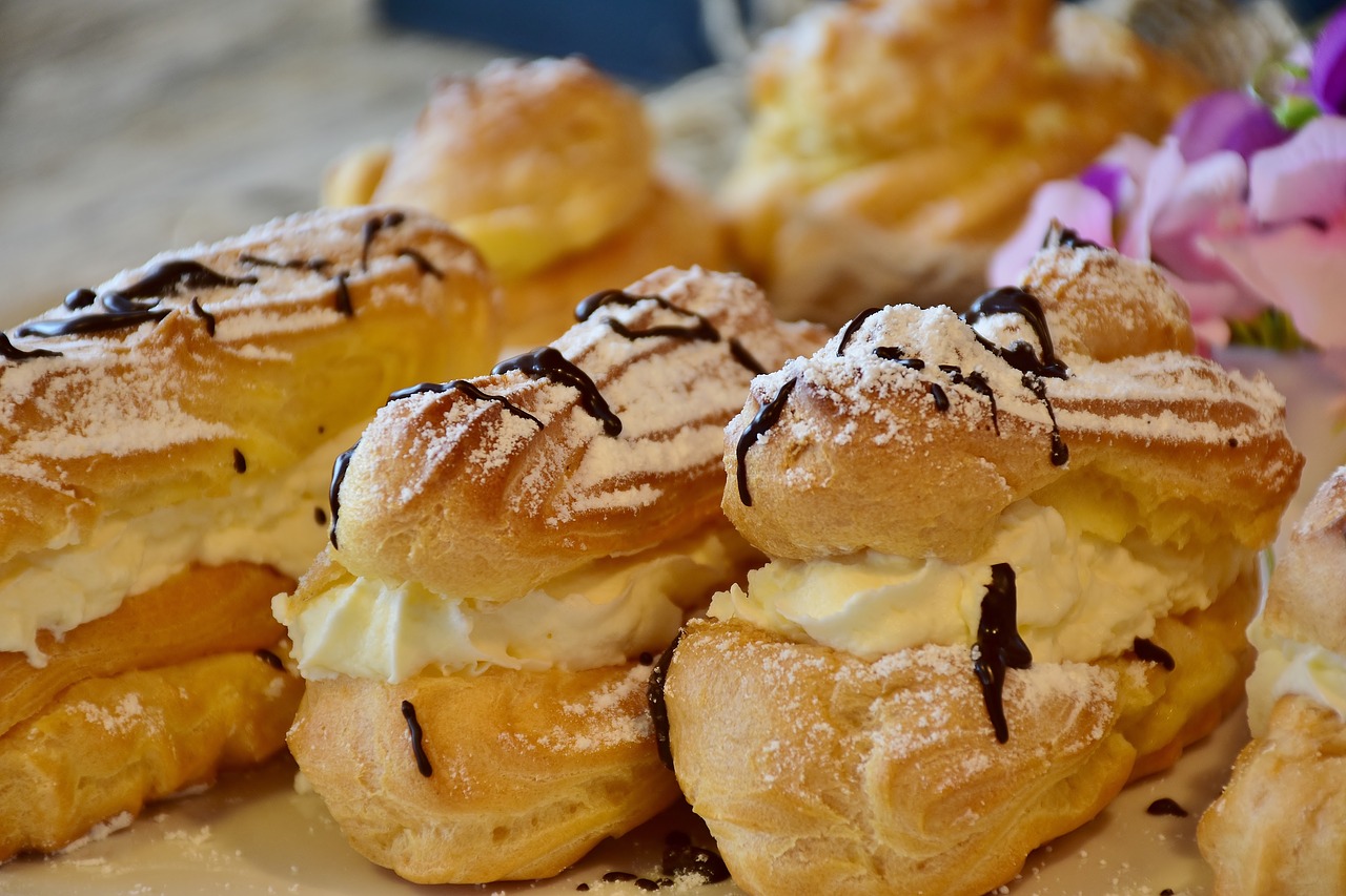 eclairs pastries choux pastry free photo