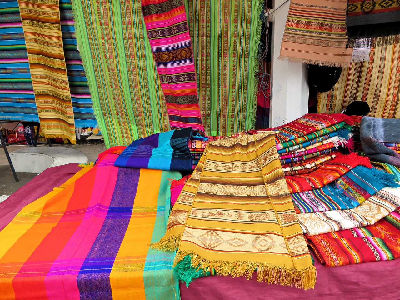 ecuador otavalo market free photo