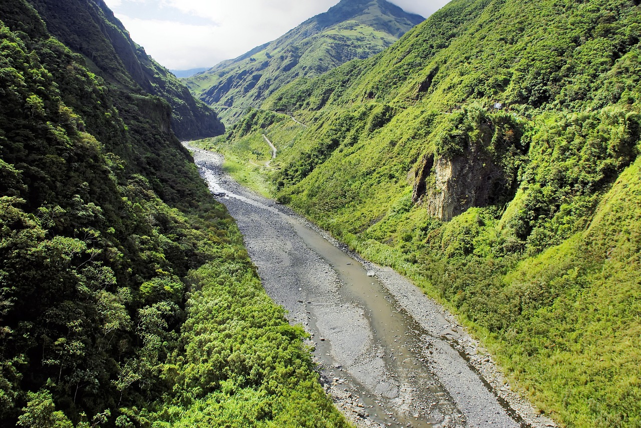 ecuador rio verde torrent free photo