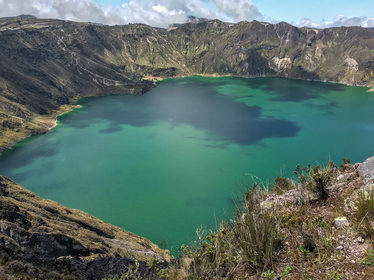 ecuador  crater lake  landscape free photo