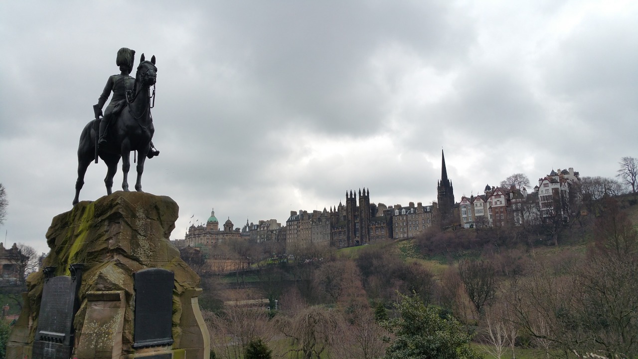 edinburgh scotland city free photo