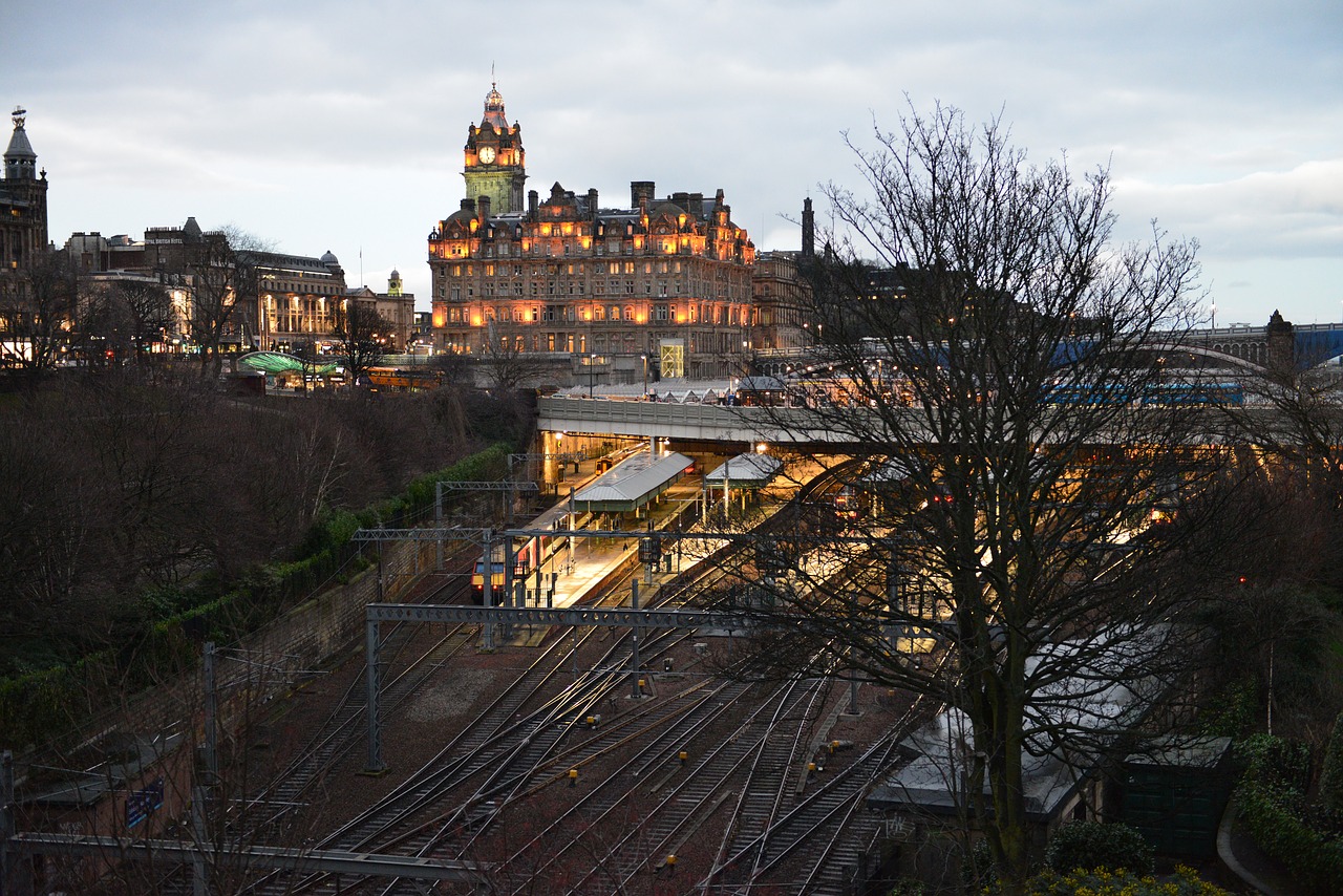 edinburgh train station in the evening free photo