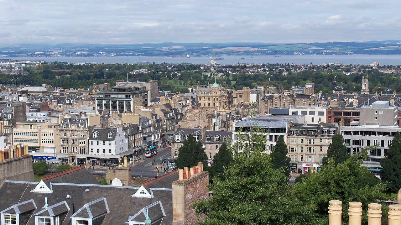 edinburgh building scotland free photo