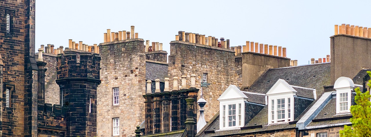 edinburgh  old town  travel free photo