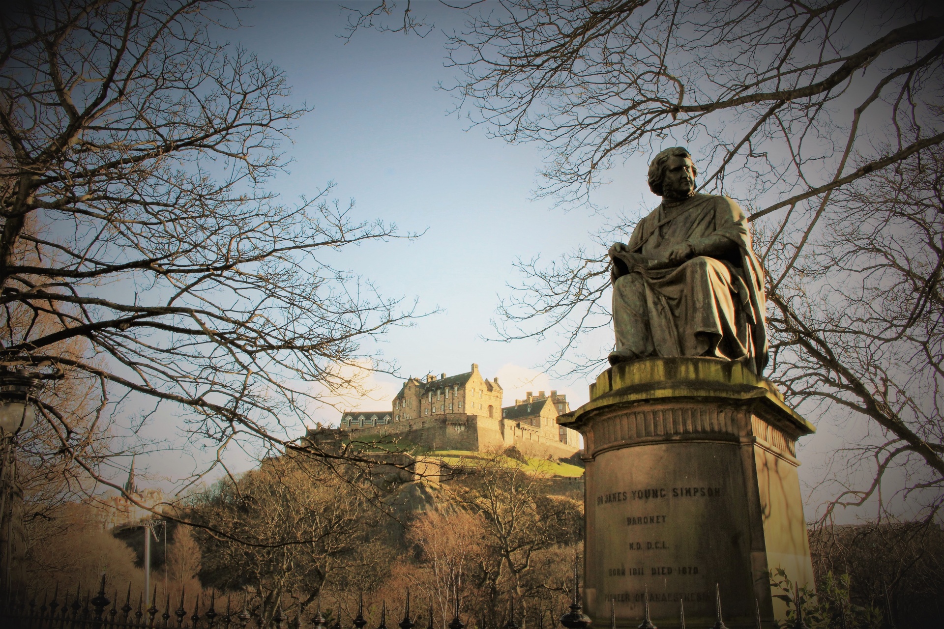 edinburgh castle scotland free photo