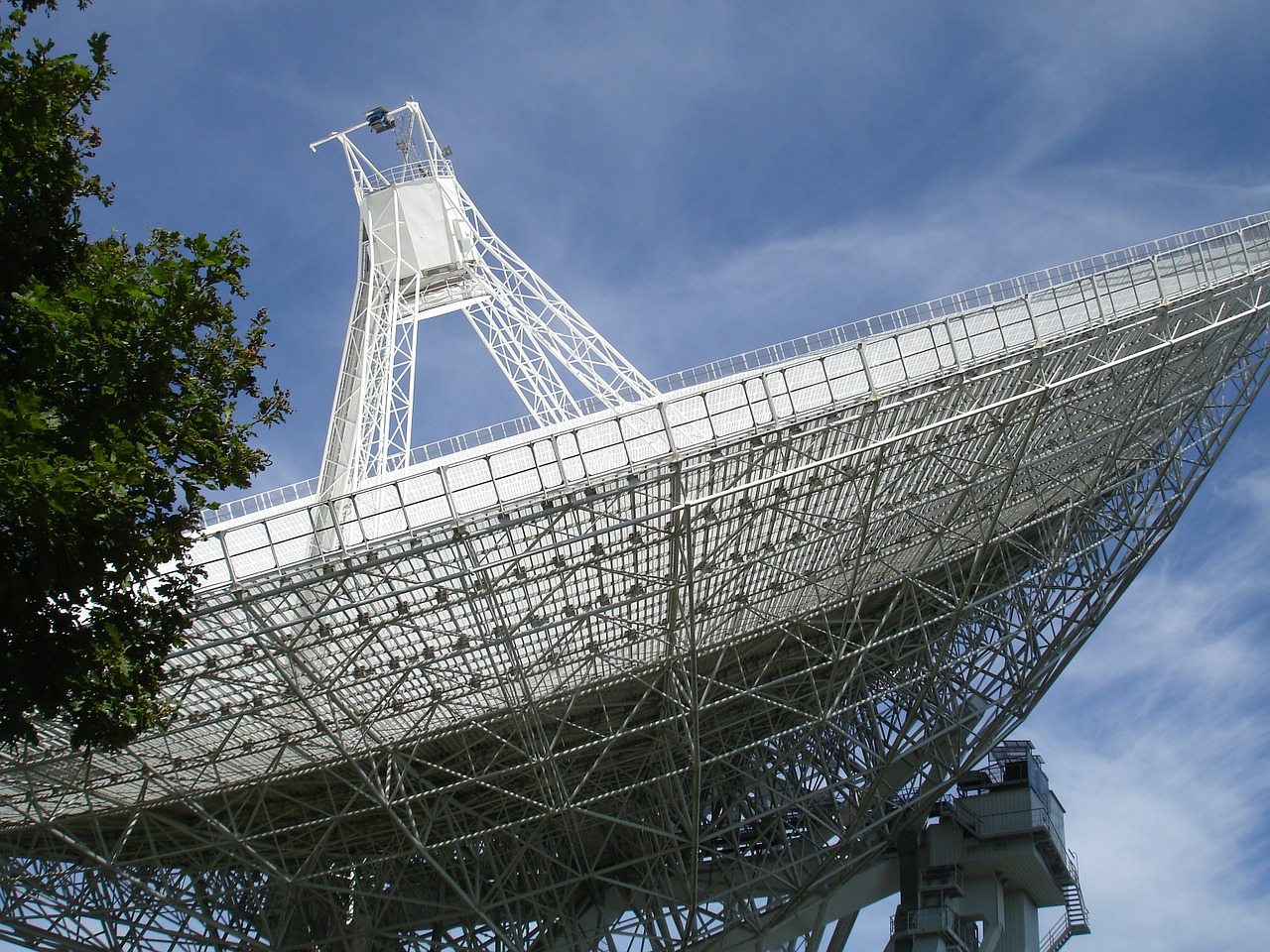 effelsberg radio telescope eifel free photo