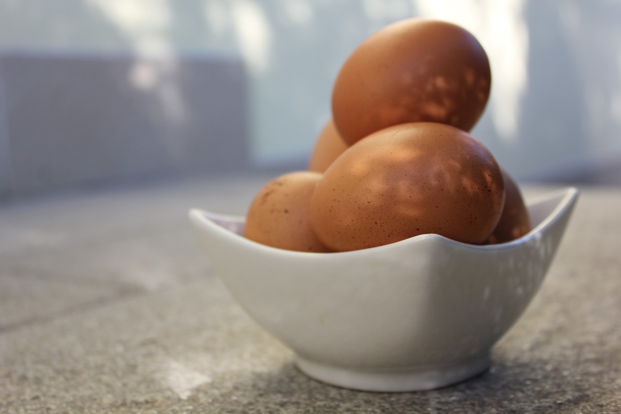 egg eggs foodstuffs free photo