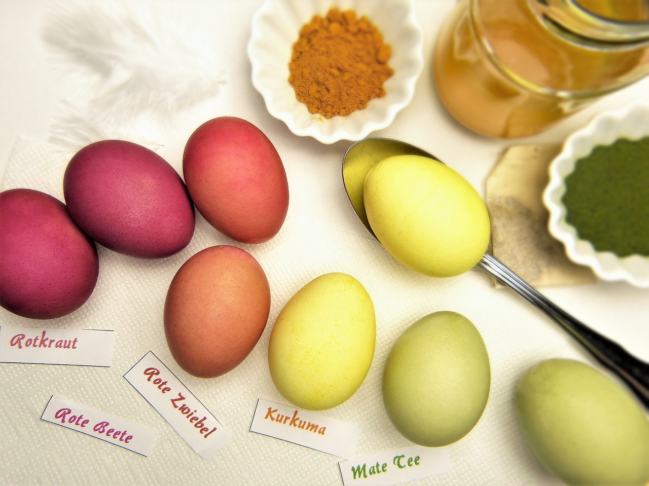 egg easter eggs color free photo